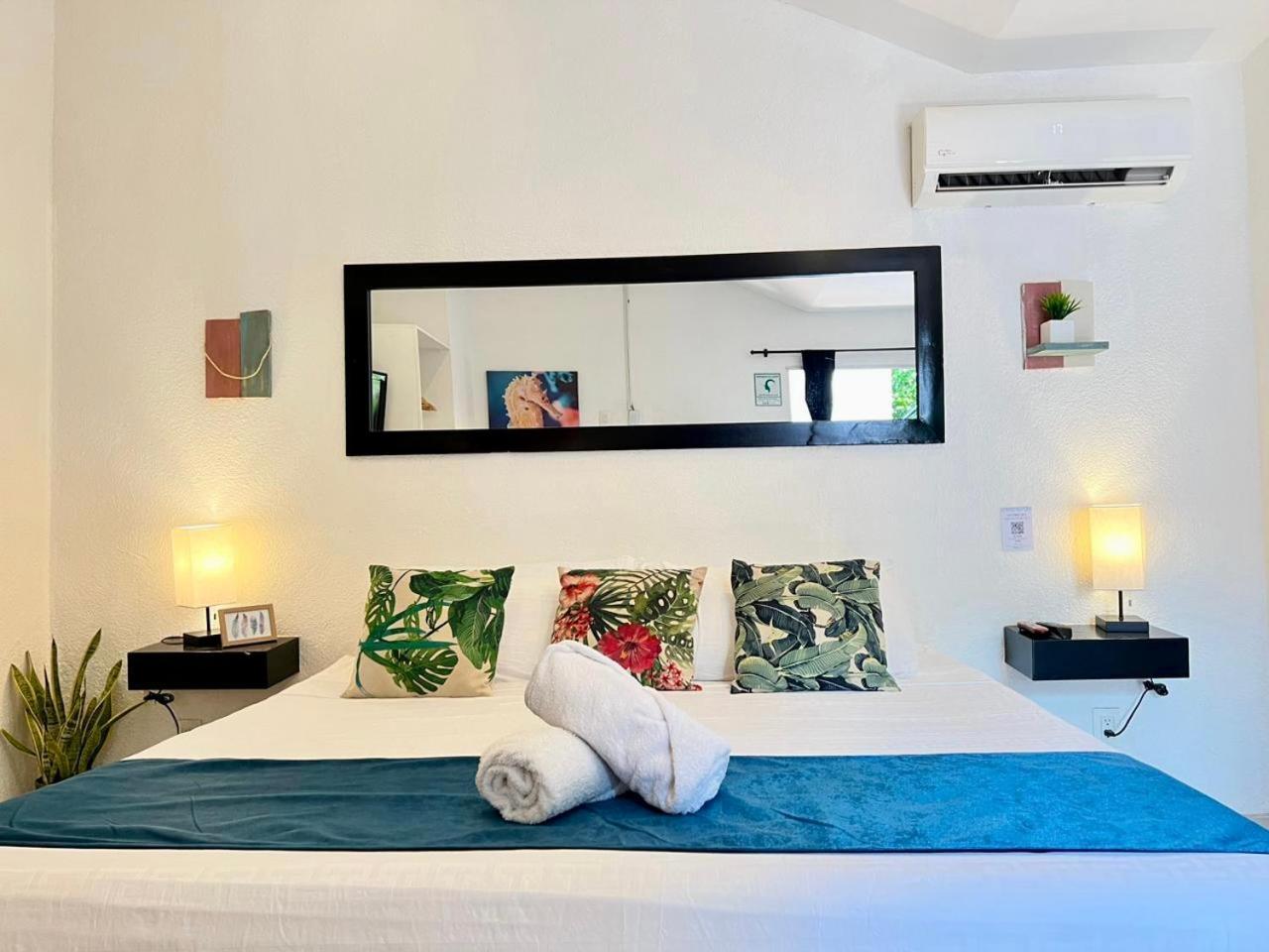 Ocean Lovers Hostel & Apartments Taganga Buitenkant foto